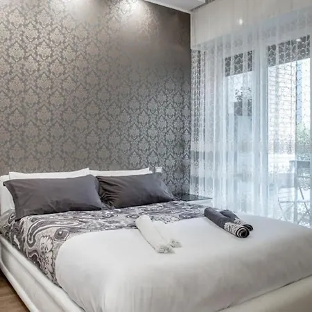 Home Suite Bande Nere-2