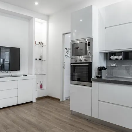 Home Suite Bande Nere-3